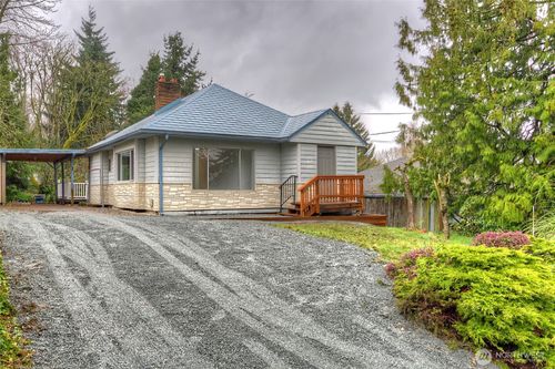 13715 45th Ave S, Tukwila, WA, 98168-3255 | Card Image