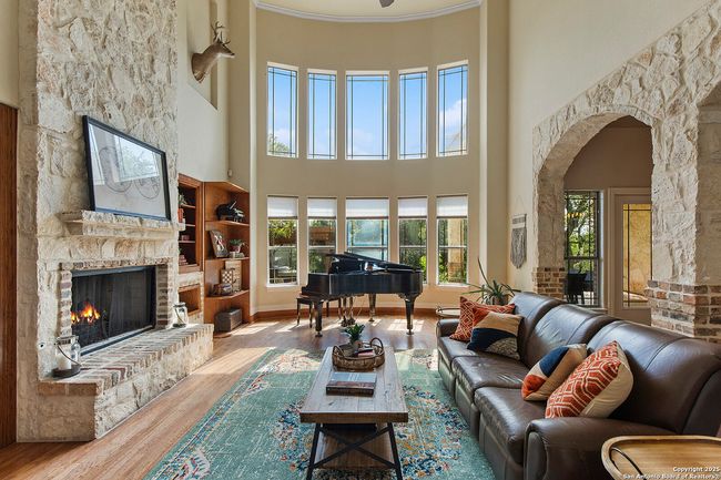 1411 Frontier, House other with 5 bedrooms, 3 bathrooms and null parking in Spring Branch TX | Image 9