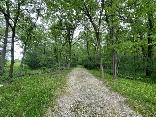 2040 Duffy Ln, Bannockburn, IL, 60015-1587 | Card Image