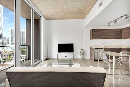 apt-1107-151 Se 1st St, Miami, FL, 33131-1436 | Card Image