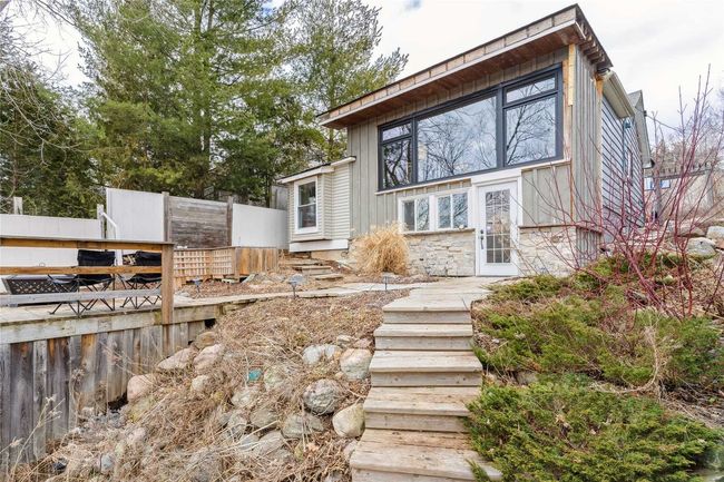 61 River Rd, House other with 2 bedrooms, 1 bathrooms and 3 parking in Brampton ON | Image 12