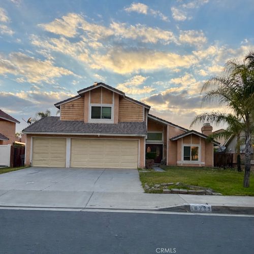 16295 Starview St, Moreno Valley, CA, 92551 | Card Image