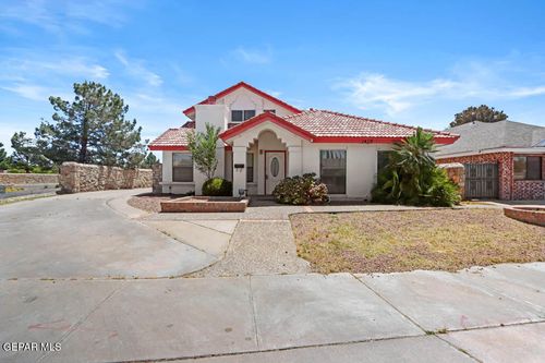 1478 Gene Torres Dr, El Paso, TX, 79936-6749 | Card Image
