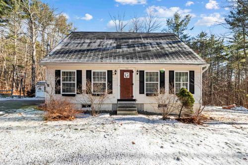 152 Parade Rd, Meredith, NH, 03253-5405 | Card Image