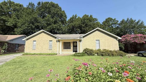 3515 Wooddale Cv, Memphis, TN, 38118-5557 | Card Image