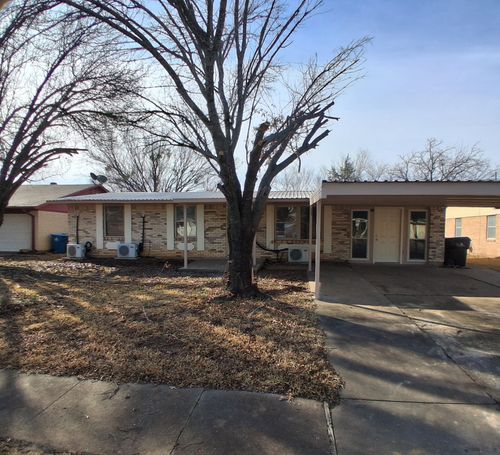 516 Forrest Ln, Denison, TX, 75021-7812 | Card Image
