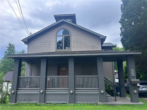 805 5th St, Niles, OH, 44446-1015 | Card Image