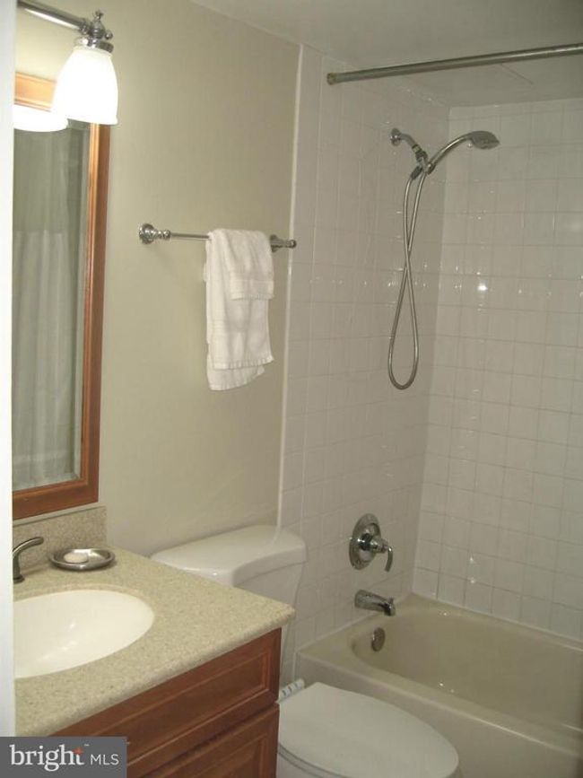 APT-919 - 4242 E West Hwy, Condo with 2 bedrooms, 2 bathrooms and null parking in CHEVY CHASE MD | Image 23