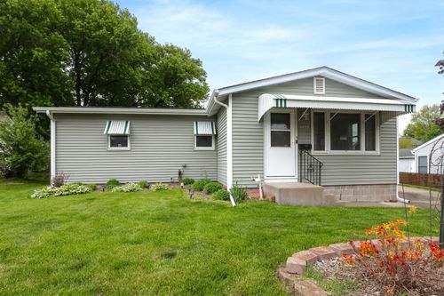 4423 N Pine St, Davenport, IA, 52806-4955 | Card Image