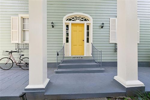 2933-2933 Calhoun St, New Orleans, LA, 70118-5611 | Card Image