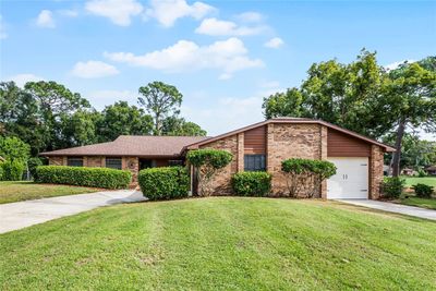 555 Queens Mirror Circle, House other with 4 bedrooms, 3 bathrooms and null parking in CASSELBERRY FL | Image 1