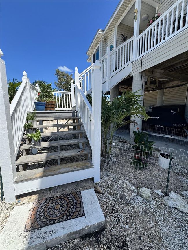 1659 Long Beach Dr, House other with 3 bedrooms, 2 bathrooms and null parking in Big Pine Key FL | Image 48
