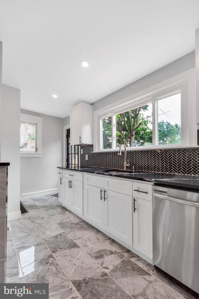 277 Ardmore Ave, Home with 3 bedrooms, 2 bathrooms and null parking in LANSDOWNE PA | Image 14