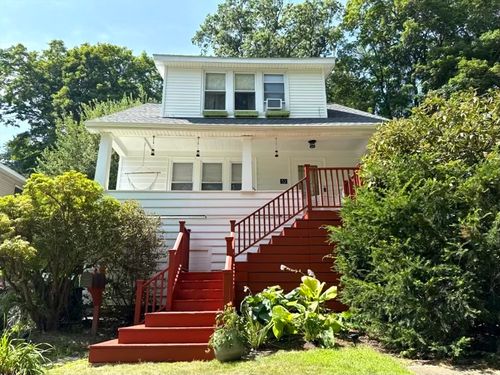 32 Hadwen Ln, Worcester, MA, 01602-2613 | Card Image
