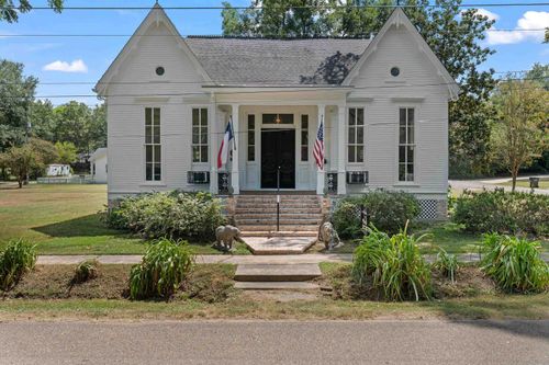 502 E Walker St, Jefferson, TX, 75657-1844 | Card Image