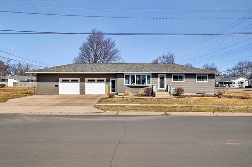 1541 E G Street, WISCONSIN RAPIDS, WI, 54494 | Card Image
