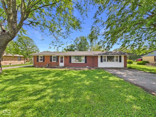 915 Hattie Dr, Anderson, IN, 46013-1635 | Card Image
