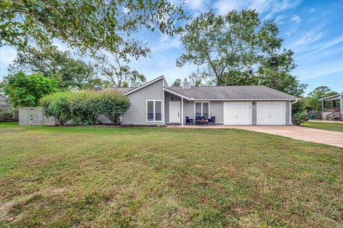 2610 Loganberry Cir, Seabrook, TX, 77586-1504 | Card Image