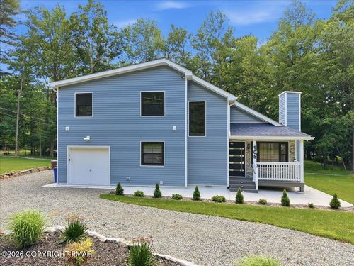105 Aspen Dr, Tannersville, PA, 18372-7712 | Card Image