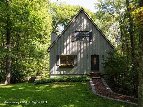 106 Tick Tock Way, Stanfordville, NY, 12581-5915 | Card Image