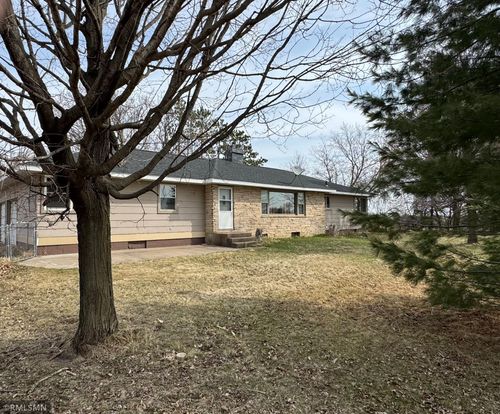 1344 N Lake Dr W, Braham, MN, 55006-3612 | Card Image