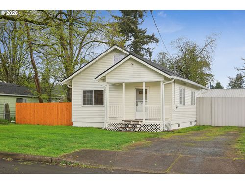 11931 Se Raymond St, Portland, OR, 97266-3226 | Card Image