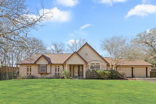 1509 Windsor Dr, Friendswood, TX, 77546-4782 | Card Image