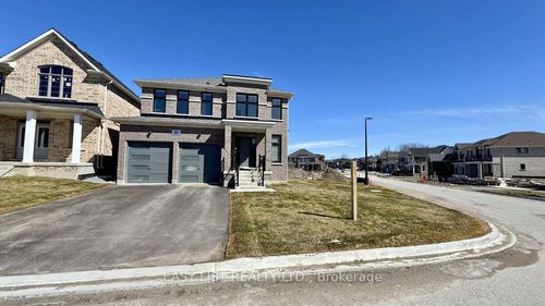 20 Big Canoe Dr, Sutton West, ON, L0E1R0 | Card Image