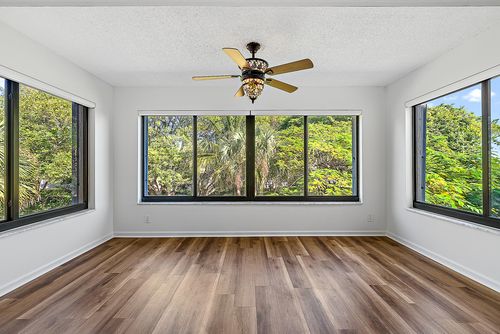 303g-300 N Highway A1a, Jupiter, FL, 33477-4546 | Card Image