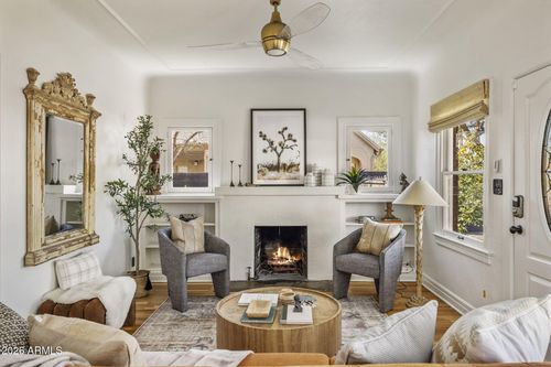 29 W Wilshire Drive, Phoenix, AZ, 85003 | Card Image