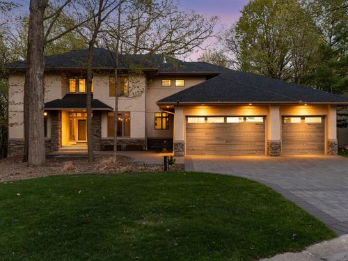 25695 Maple View Ct, Shorewood, MN, 55331-7977 | Card Image