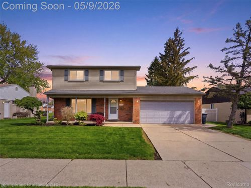 29526 Lyndon St, Livonia, MI, 48154-4400 | Card Image