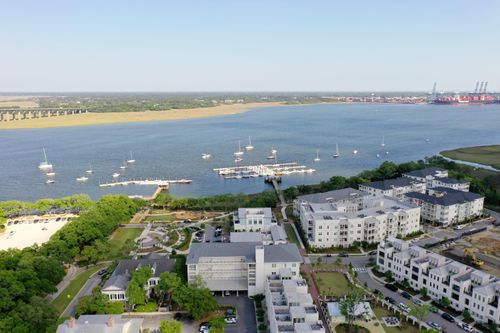 423-301 Longshore St, Charleston, SC, 29492 | Card Image