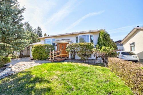 2018 21 Avenue N, Lethbridge, AB, T1H4G6 | Card Image