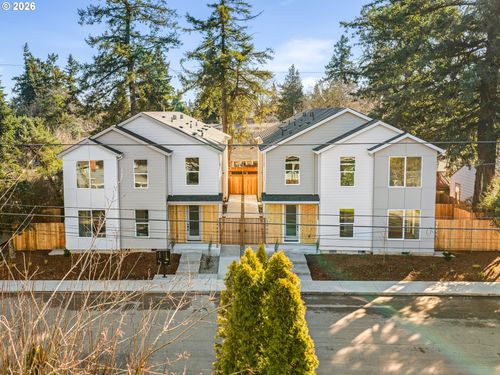7468 Se Tolman St, Portland, OR, 97206-6470 | Card Image