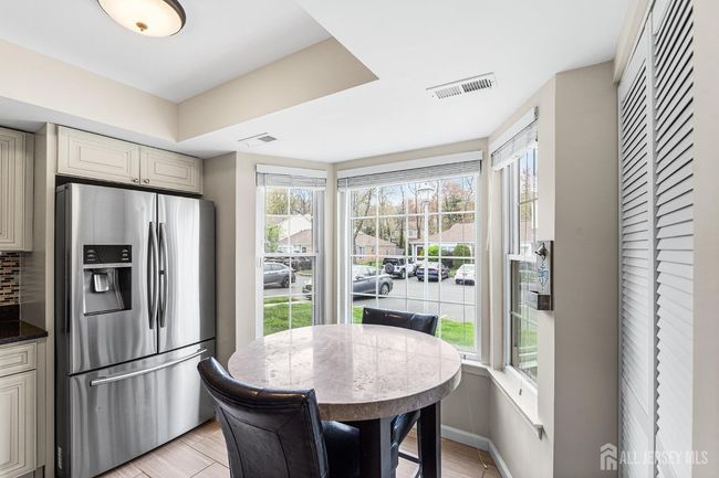 251 Chaucer Ct, Townhouse with 2 bedrooms, 2 bathrooms and null parking in Old Bridge NJ | Image 6