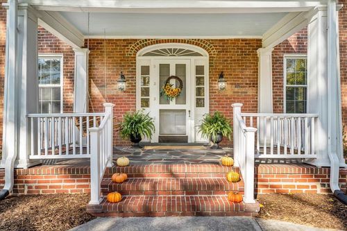 1800 Depot St Ne, Christiansburg, VA, 24073-3267 | Card Image