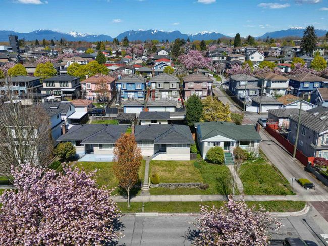 1577 E 58 Th Avenue, House other with 6 bedrooms, 2 bathrooms and 4 parking in Vancouver BC | Image 7