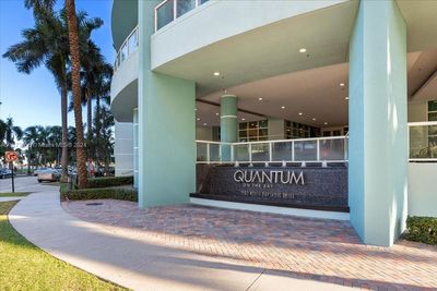 1509 - 1900 N Bayshore Dr, Condo with 1 bedrooms, 1 bathrooms and null parking in Miami FL | Image 2