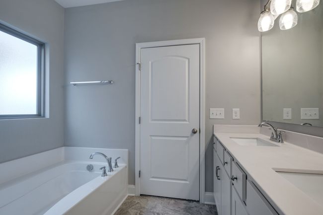 907 Nance Ln, House other with 4 bedrooms, 3 bathrooms and 4 parking in Lebanon TN | Image 18