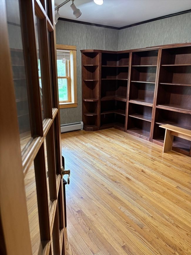 18 Westshore Dr, House other with 3 bedrooms, 5 bathrooms and 8 parking in Goshen MA | Image 10