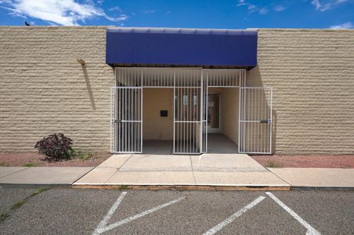 718 Lomas Blvd Nw, Albuquerque, NM, 87102-2032 | Card Image