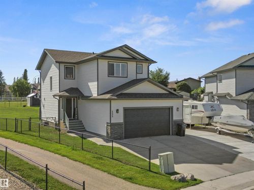 4498 40 St, Drayton Valley, AB, T7A1W4 | Card Image