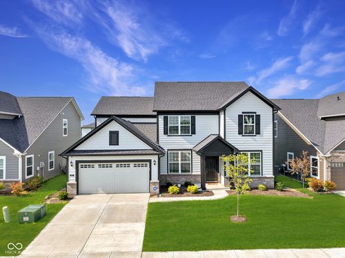 5252 Portman Dr, Noblesville, IN, 46062-8337 | Card Image