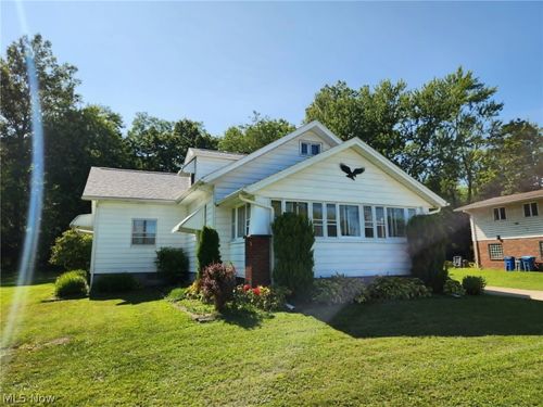 3752 Highlawn Ave Se, Warren, OH, 44484-3630 | Card Image