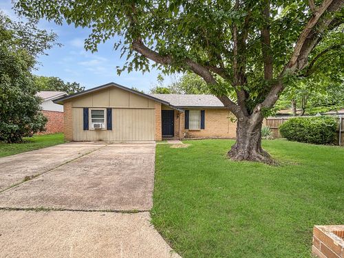 3029 Montclair Pl, Denton, TX, 76209-4823 | Card Image