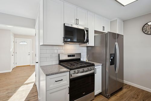 3500 72nd Ave N, Brooklyn Center, MN, 55429-1412 | Card Image