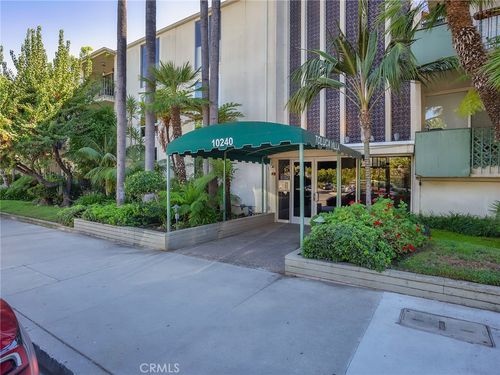 208-10240 Camarillo St, Toluca Lake, CA, 91602-1602 | Card Image