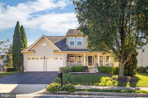 12017 Youngtree Ct, Bristow, VA, 20136-2419 | Card Image