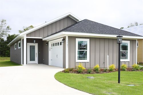 1761 Sw 244th Ter, NEWBERRY, FL, 32669-0470 | Card Image